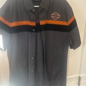 Harley-Davidson Men's Gray and Orange performance work shirt. Size Large
